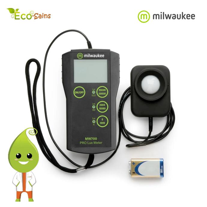 MILWAUKEE, MW700 Portable Lux (Light) Meter